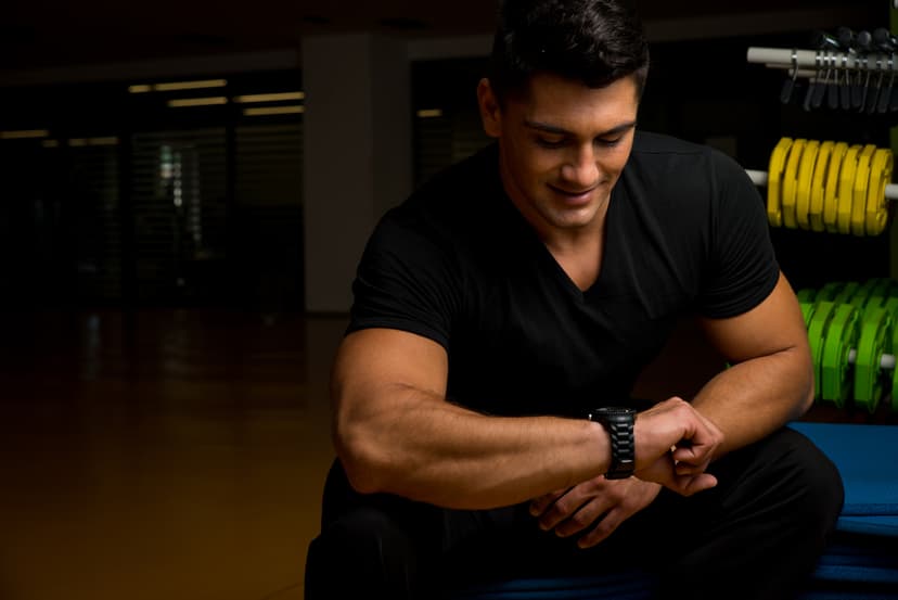 Should I Be Using Wrist Straps and Lifting Belts?